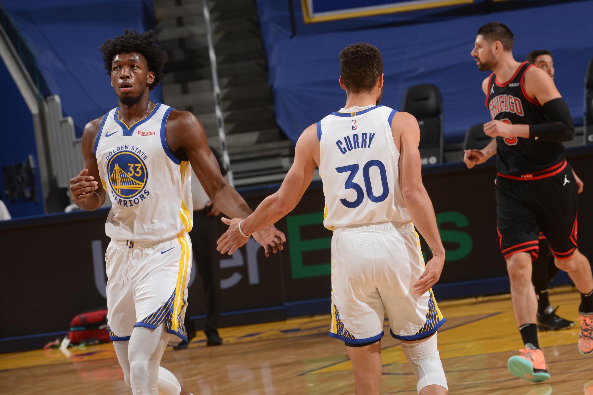 他在观察到 他在观察到