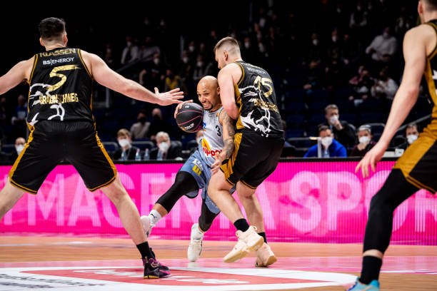 体育活动的 体育活动的