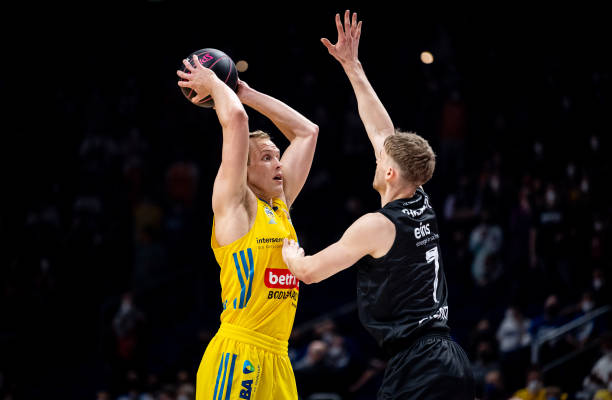 21岁日本 21岁日本