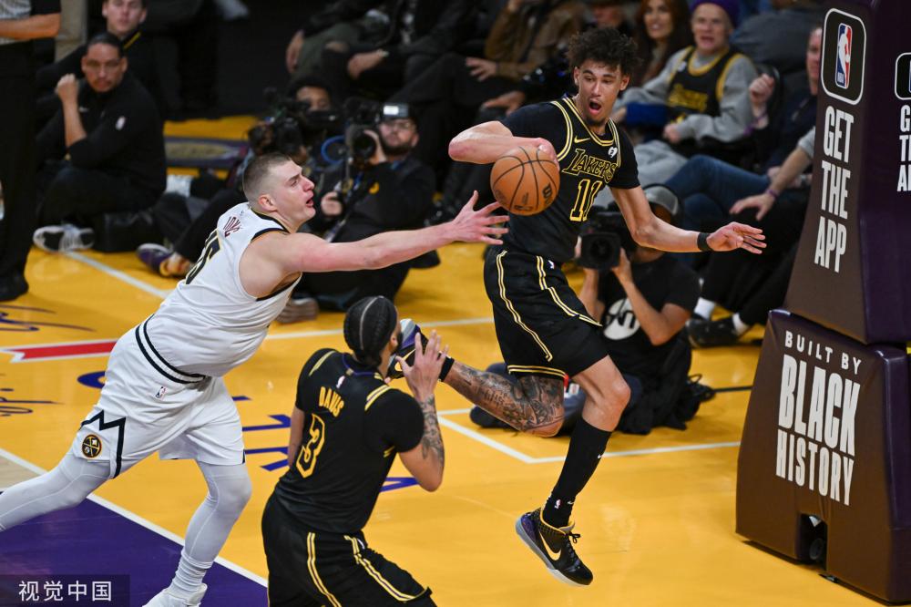 里夫斯在湖 里夫斯在湖