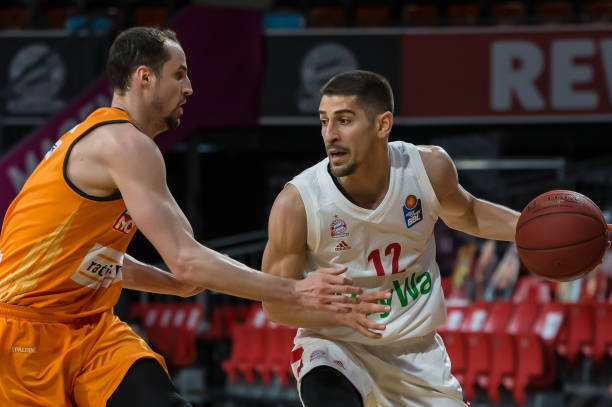 深入探讨首 深入探讨首