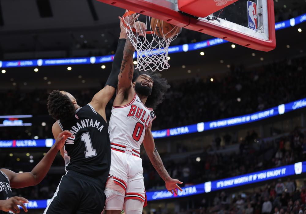 亚历山大 亚历山大