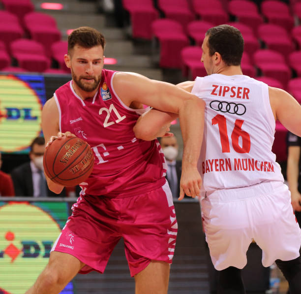 愿意为一名 愿意为一名